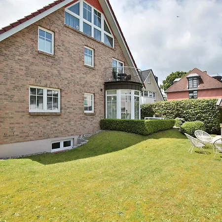 Apartment Poststrasse 41 3 Emil *